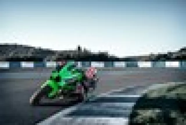  Kawasaki NINJA+ZX-10R+KRT+EDITION N20217820023777