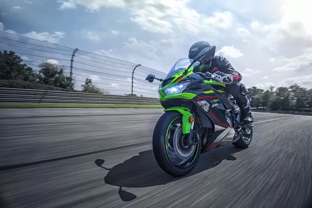  Kawasaki NINJA+ZX-6R+KRT+EDITION N20217820023767