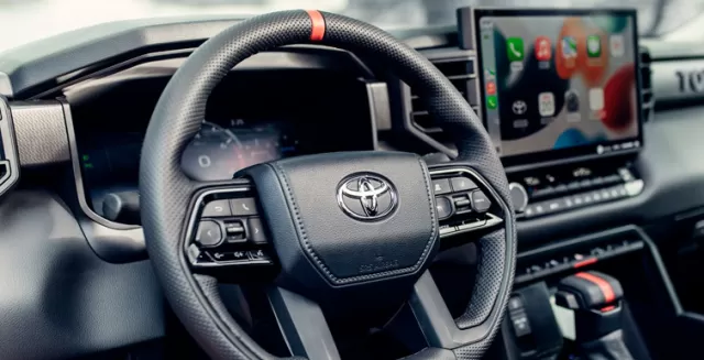  toyota tundra capstone-hybride-crewmax-4x4