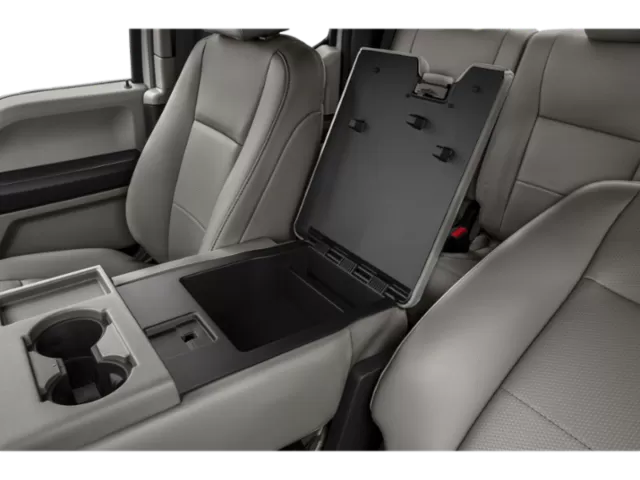 2022 ford super-duty-f-250-srw xl-cabine-double-4rm-caisse-de-8-pi