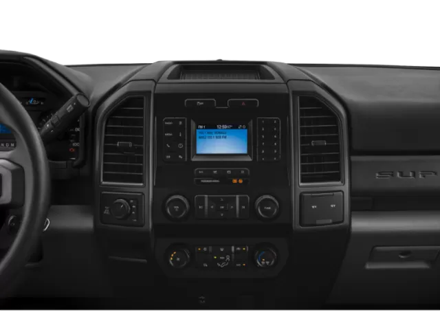 2022 ford super-duty-f-350-a-roues-arriere-jumelees xl-cabine-6-places-4rm-caisse-de-8-pi