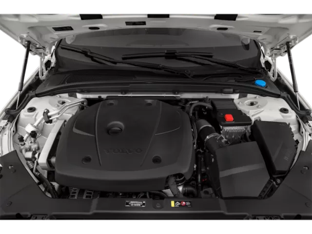 2022 volvo s60 b5-momentum-ti