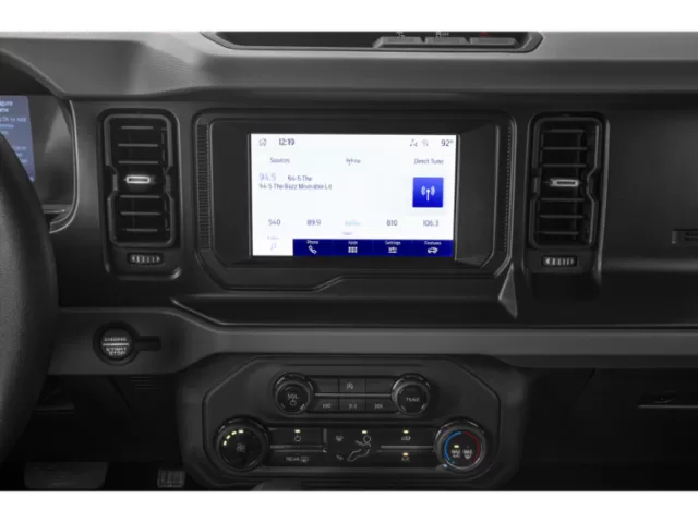 2023 ford bronco evolue-de-base-4-portes-4x4