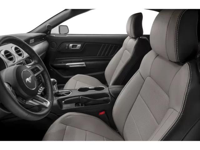 2023 ford mustang ecoboost-decapotable
