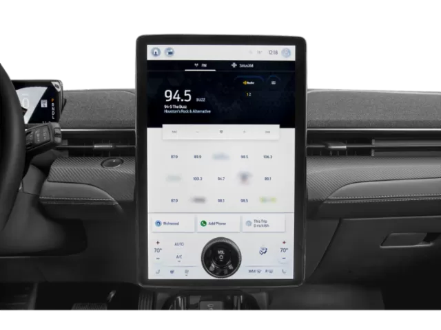 2025 ford mustang-mach-e haut-de-gamme-ti