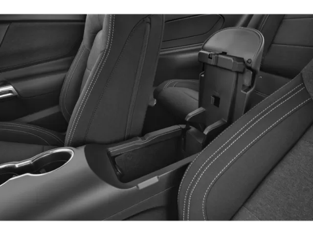 2025 ford mustang gt-haut-niveau-a-toit-fuyant