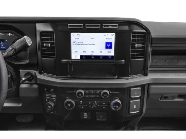 2025 ford super-duty-f-250-srw xl-cabine-double-4rm-caisse-de-8-pi