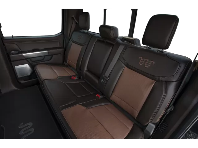 2025 ford super-duty-f-250-srw king-ranch-cabine-6-places-4rm-caisse-de-675-pi