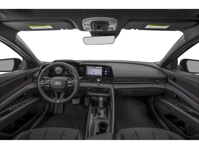 Hyundai Elantra 2025